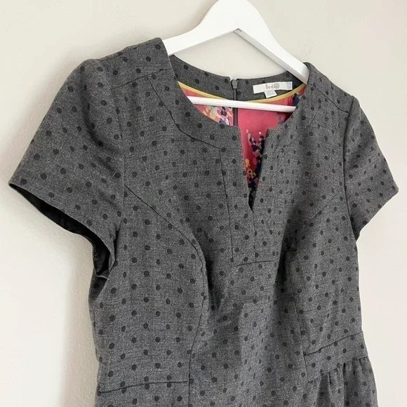 Boden Wool Blend Polka Dot Floral Lined Tulip Split Neck Cap Sleeve Dress Grey 8 - Picture 3 of 9